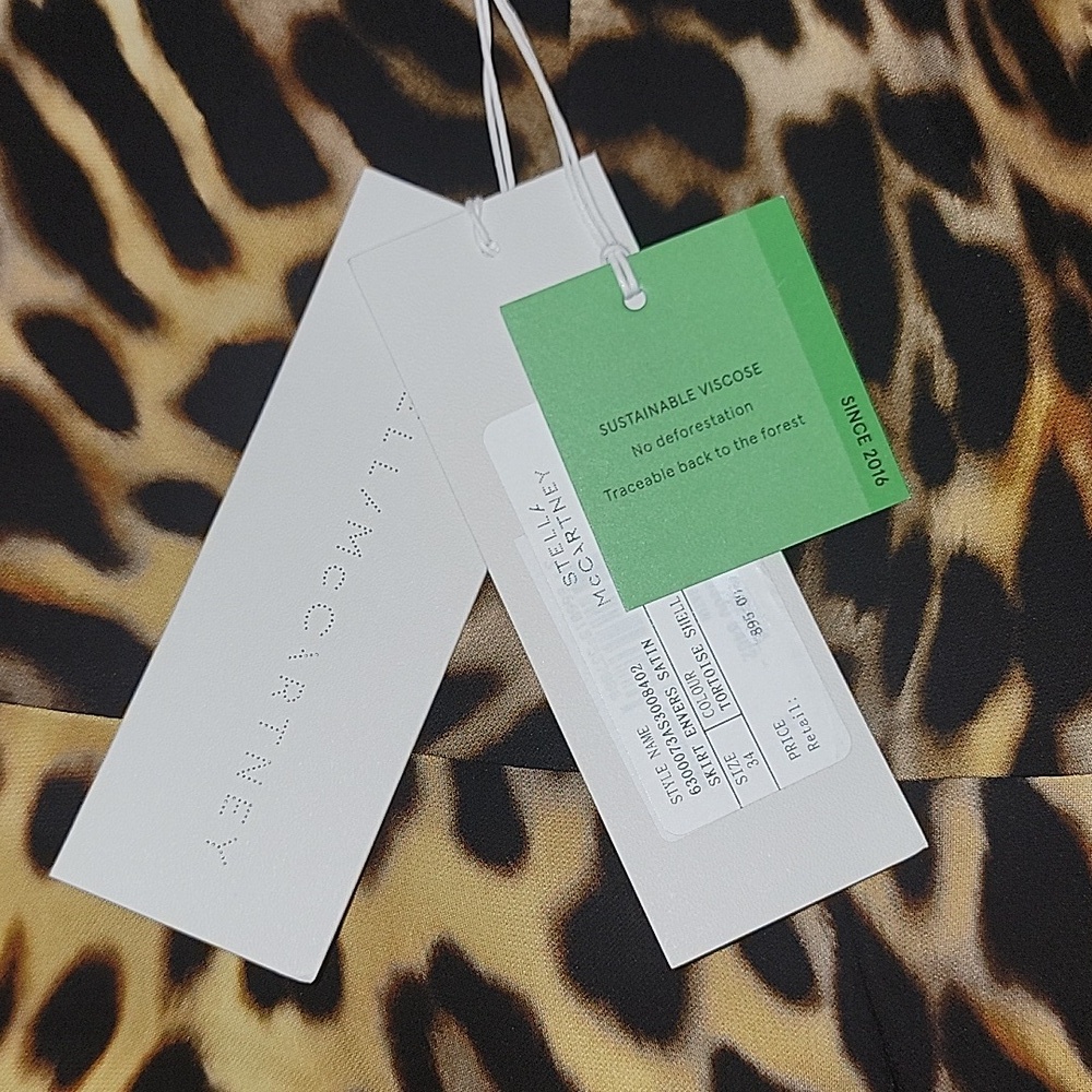 $895 NWT STELLA MCCARTNEY Tortoise Shell Print Satin Envers Mini Skirt IT34 - Picture 4 of 5